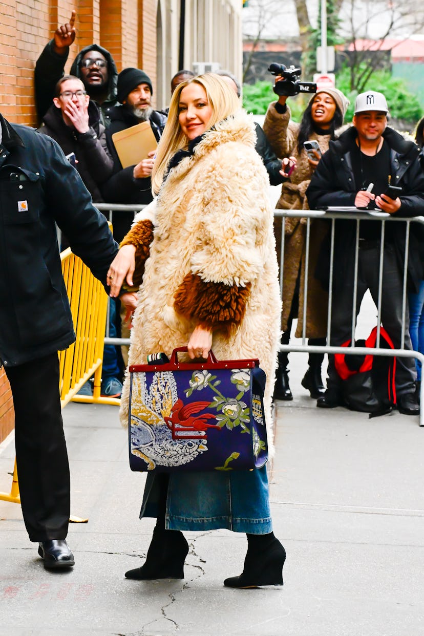 Kate Hudson is seen on January 04, 2024 in New York City.