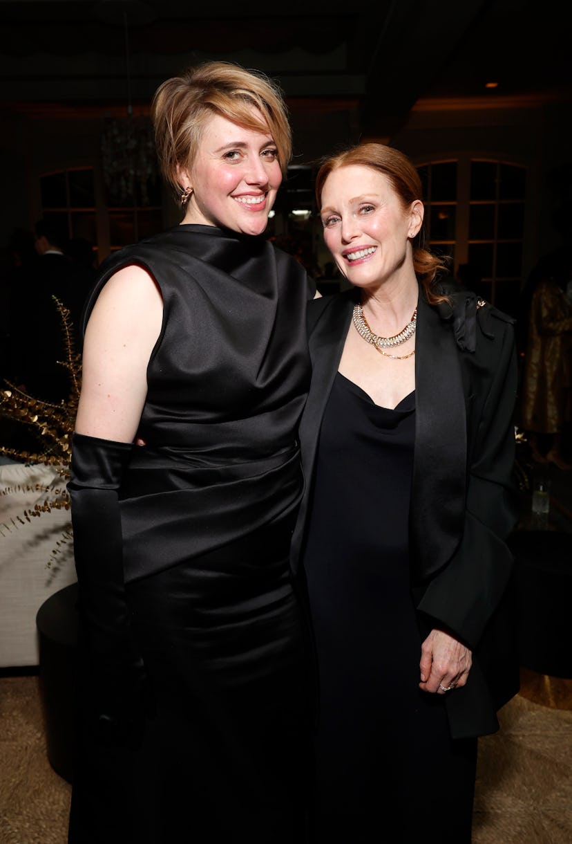 BEVERLY HILLS, CALIFORNIA - JANUARY 07: (L-R) Greta Gerwig and Julianne Moore attend Netflix's 2024 ...