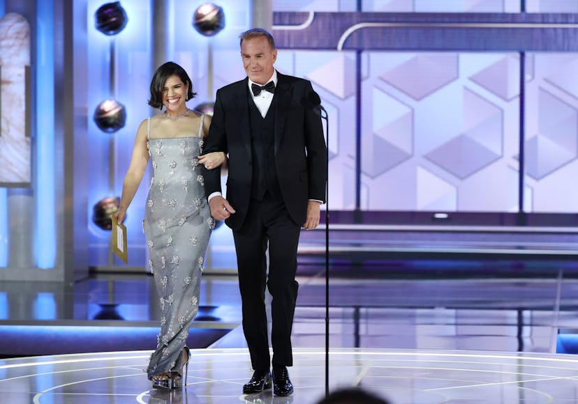 The Best Tweets From The 2024 Golden Globes
