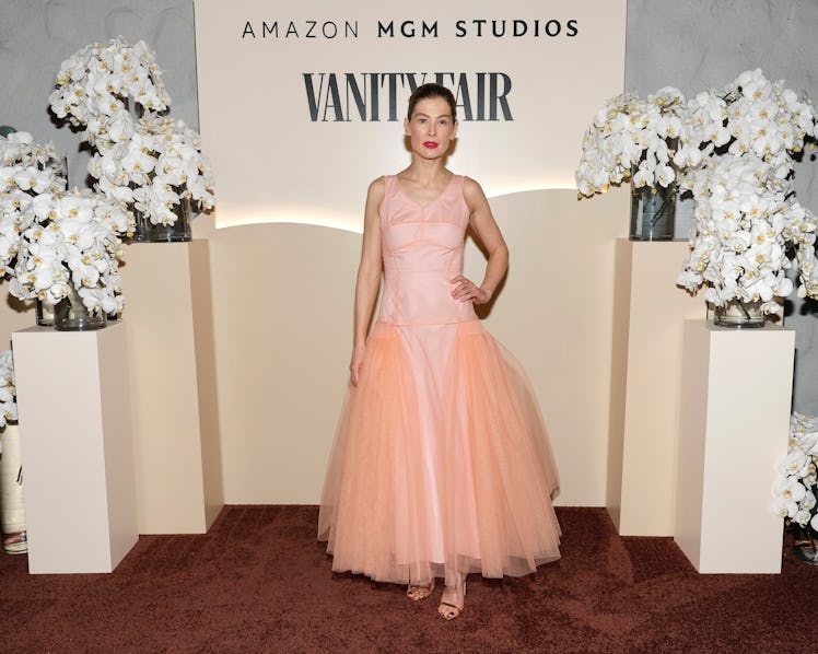 Rosamund Pike attends the Vanity Fair and Amazon MGM Studios awards season celebration at Bar Marmon...
