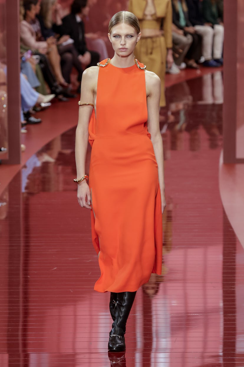 MILAN, ITALY - SEPTEMBER 20: A model walks the runway during the Gucci Ready to Wear Spring/Summer 2...