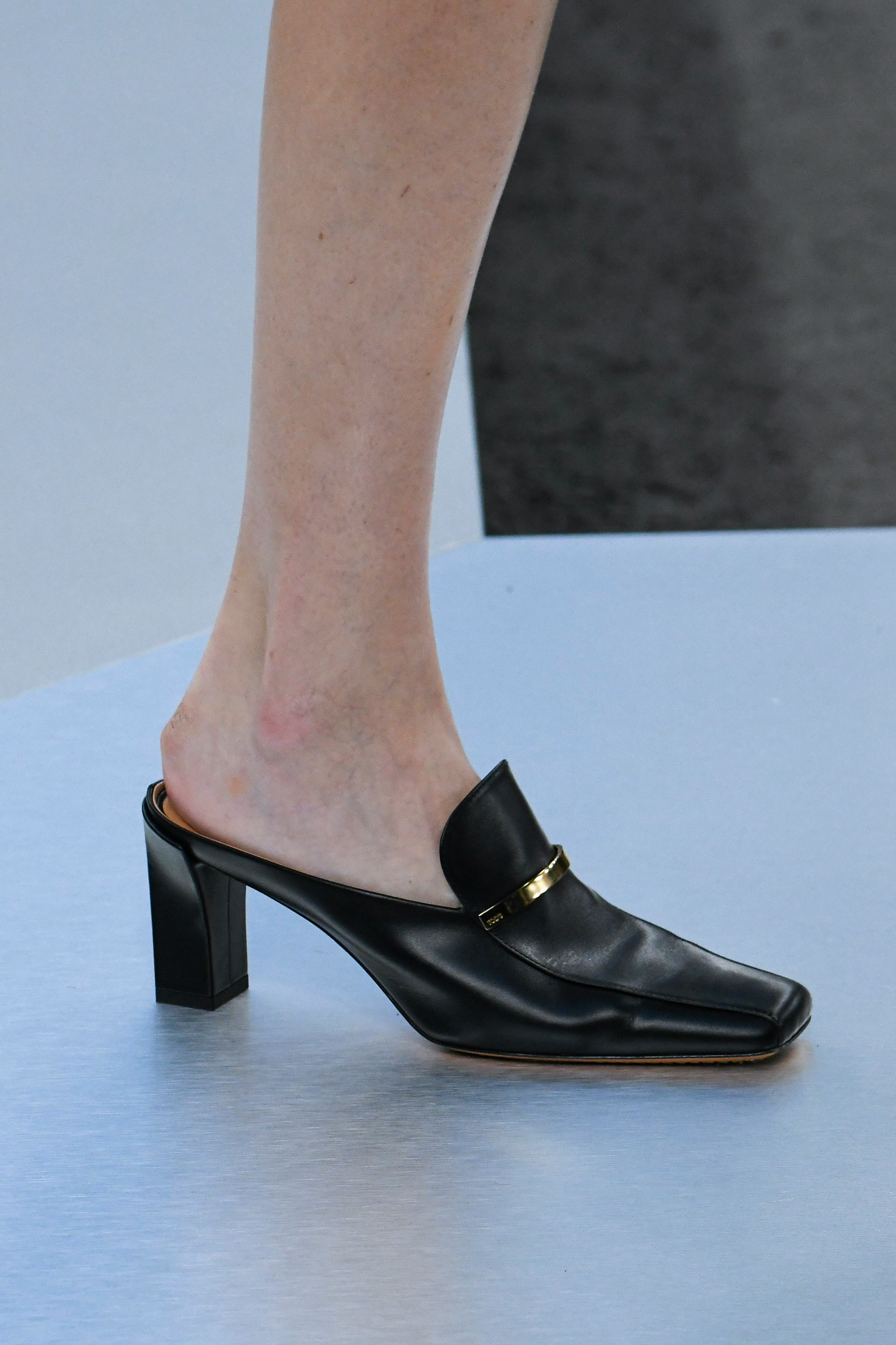 MILAN, ITALY - FEBRUARY 23: A model walks the runway during the Tods Ready to Wear Fall/Winter 2024-...