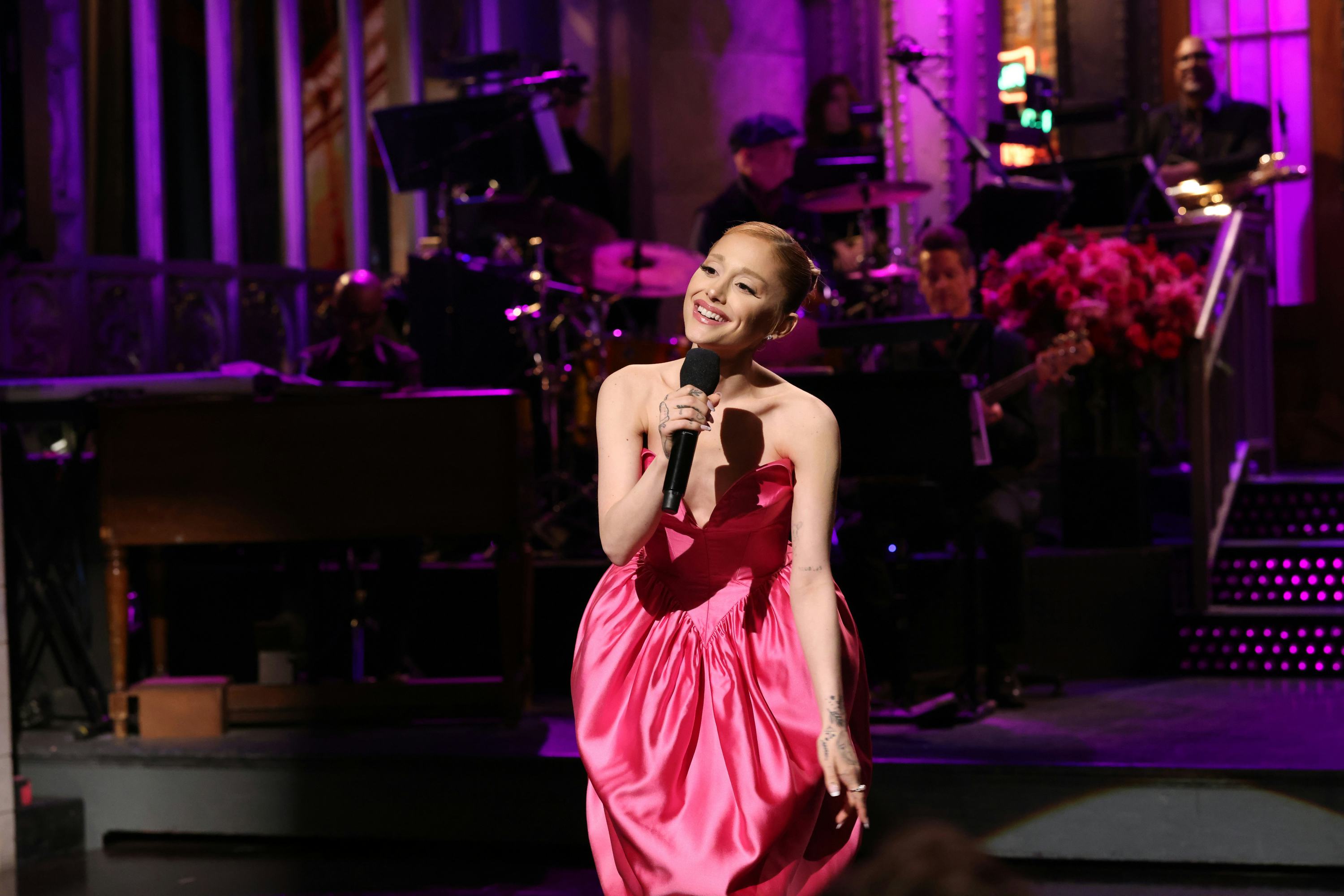 SATURDAY NIGHT LIVE &ndash; Episode 1867 &ndash; Pictured: Host Ariana Grande during the monologue on Saturday&hellip;