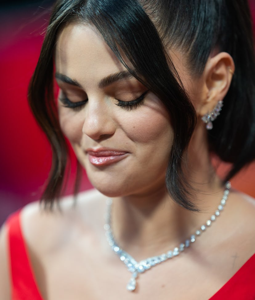 LONDON, ENGLAND - OCTOBER 11: Selena Gomez attends the “Emilia Perez” Headline Gala during the 68th …