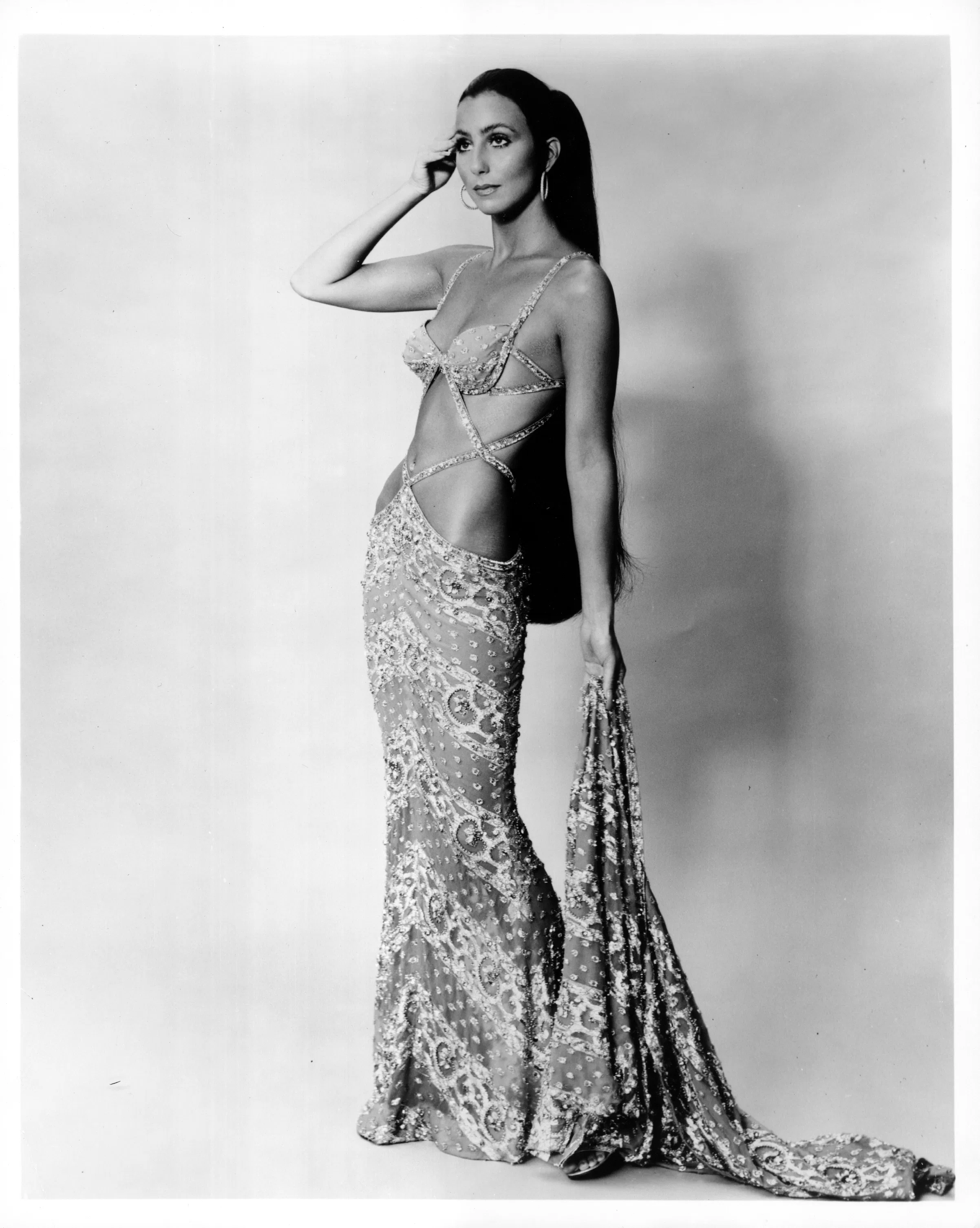 cher naked dress Bob Mackie Recalls Dressing In That Incredible Cher pays homage to her