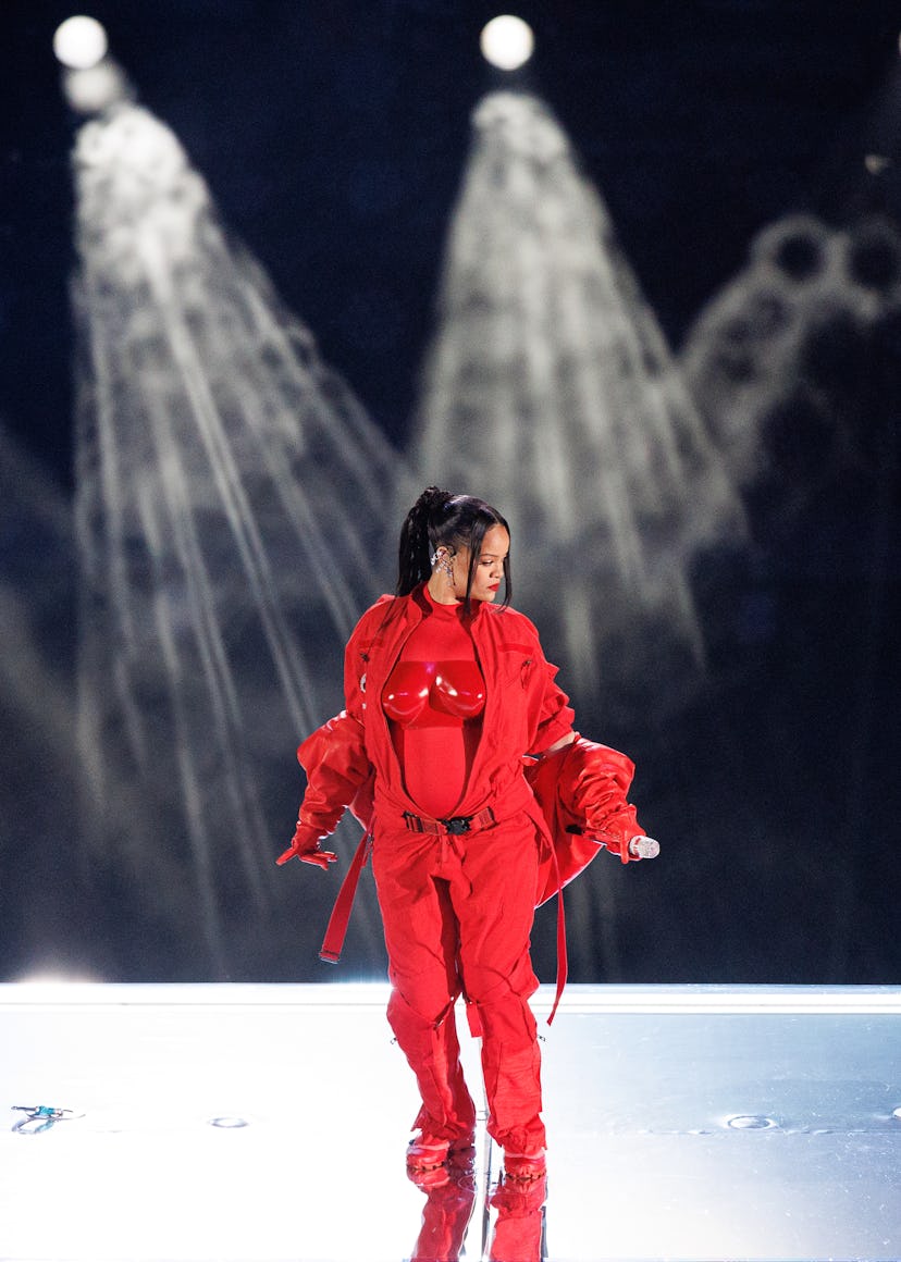 GLENDALE, AZ - FEBRUARY 12: Rihanna performs at halftime during Super Bowl LVII between the Philadel…