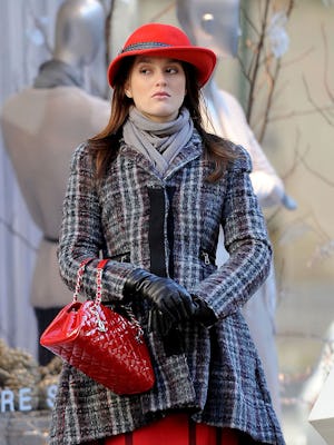 new-york-ny-january カラータイツの女王、ブレア・ウォルドーフが 2024 年のトップトレンドのすべてを発明した