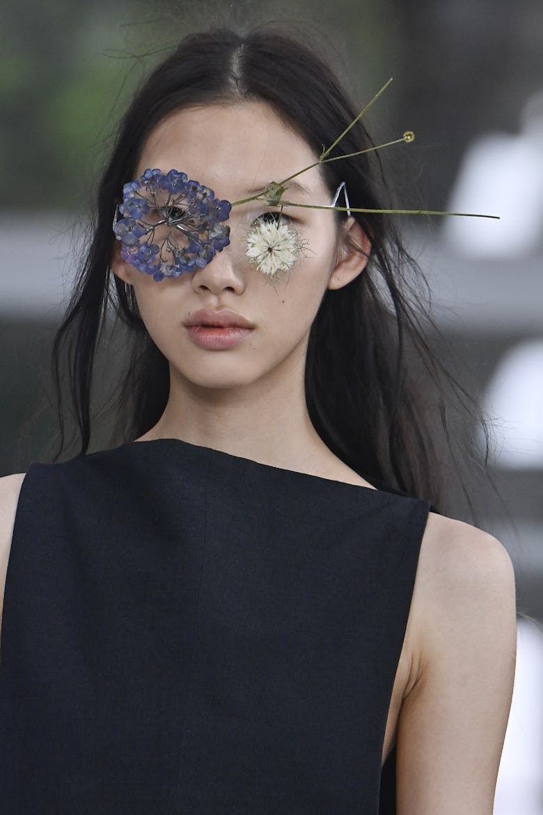 The 14 Best Beauty Trends From the Spring 2025 Runways