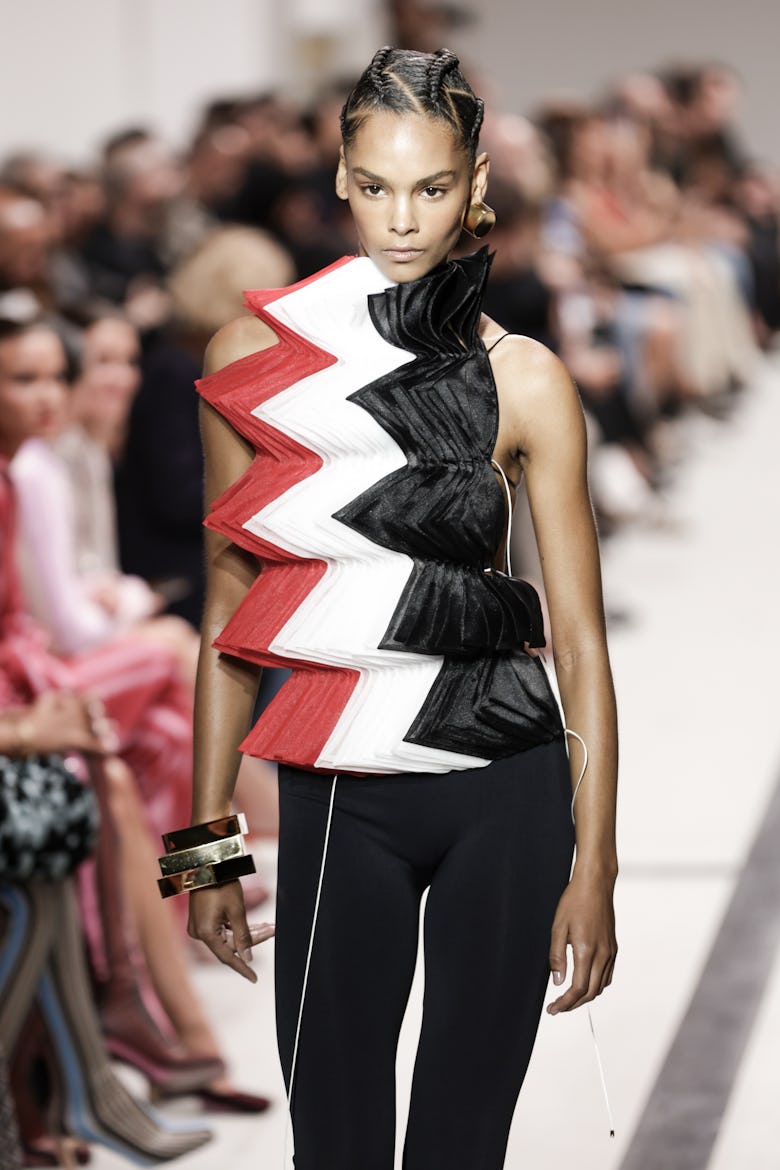 The 14 Best Beauty Trends From the Spring 2025 Runways