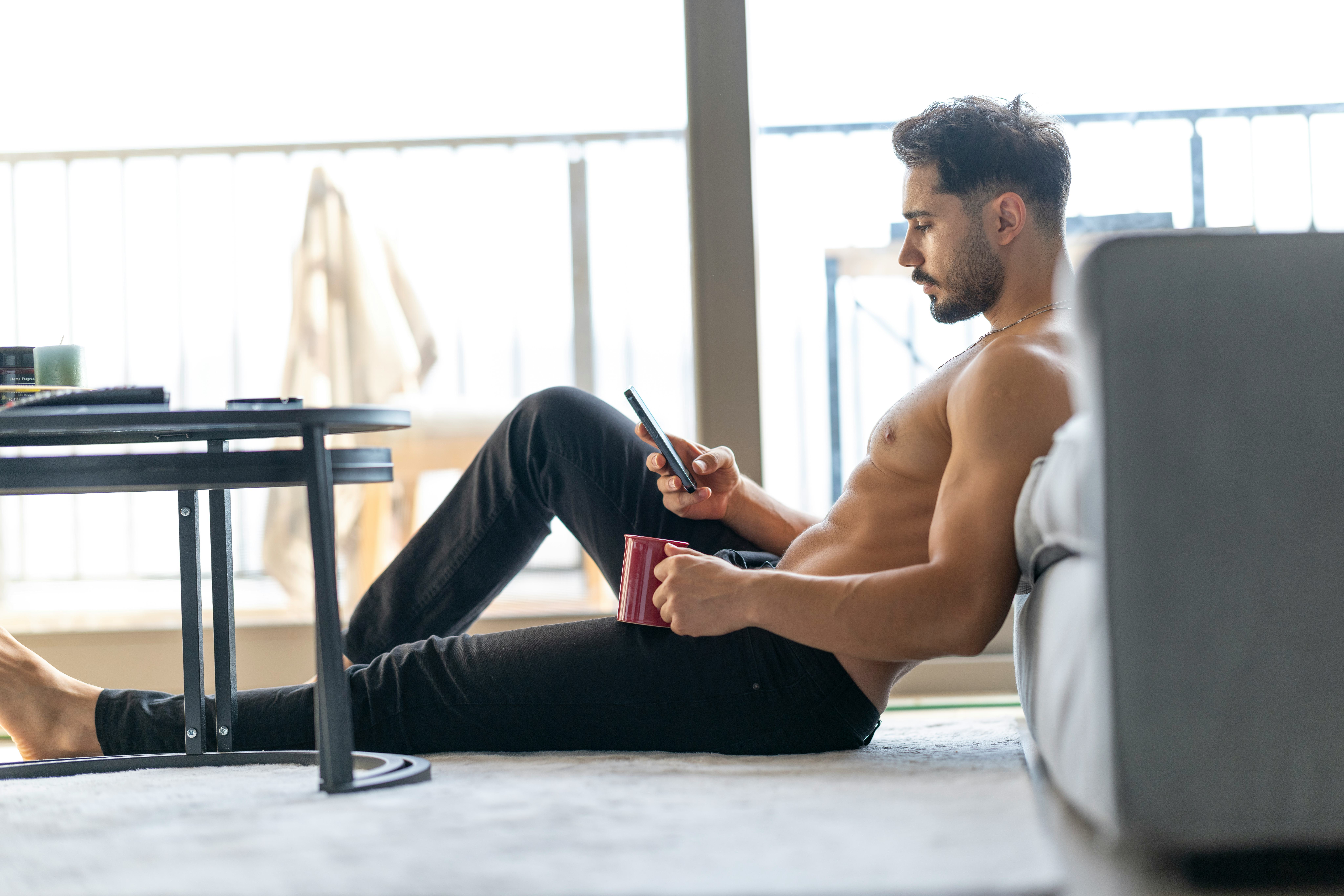 Katie, who works in Hollywood, was added to her friend’s risqué Close Friends list. “It’s definitely&hellip;