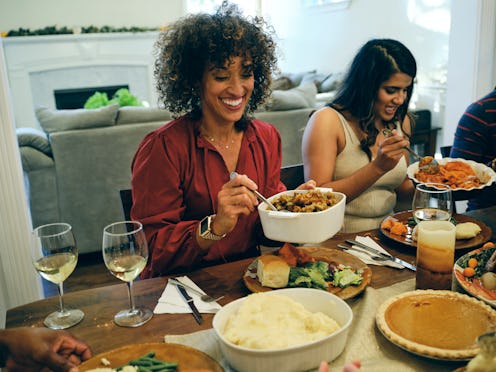 These three zodiac signs are set to host Friendsgiving this fall.
