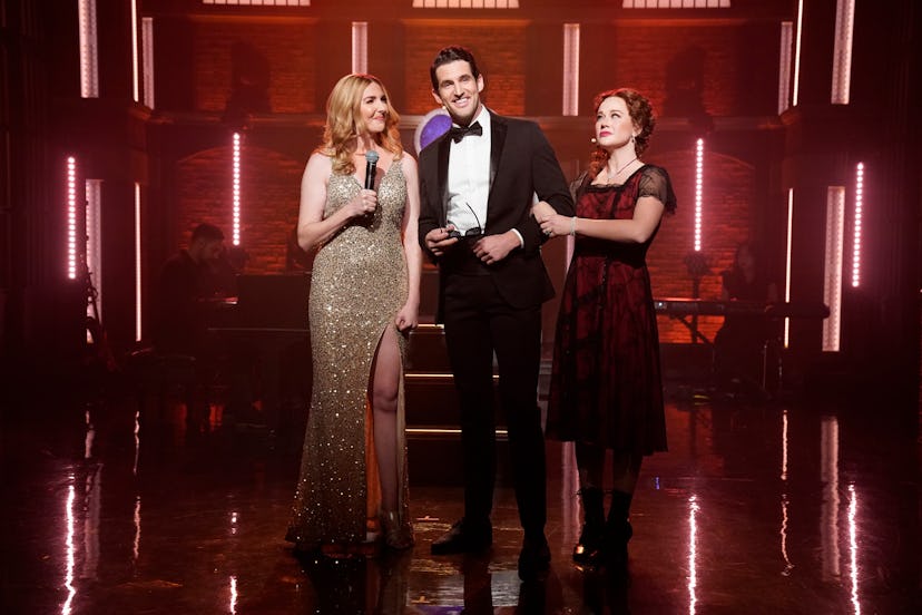 Marla Mindelle and the cast of Titanique the musical.