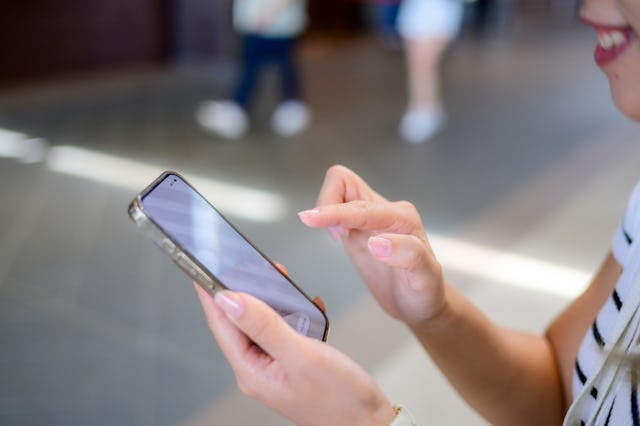 Now, Instagram is going to make everything so much easier for you and let you reset your algorithm.