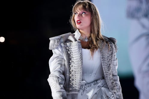 Taylor Swift wore a pricey outfit to the Kansas City Chiefs Vs. Tampa Bay Buccaneers game.