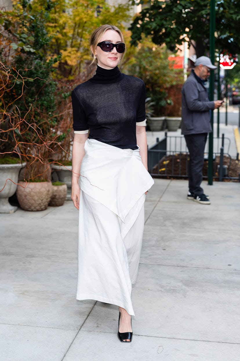 NEW YORK, NEW YORK - NOVEMBER 07: Saoirse Ronan is seen on the Lower East Side on November 07, 2024 ...