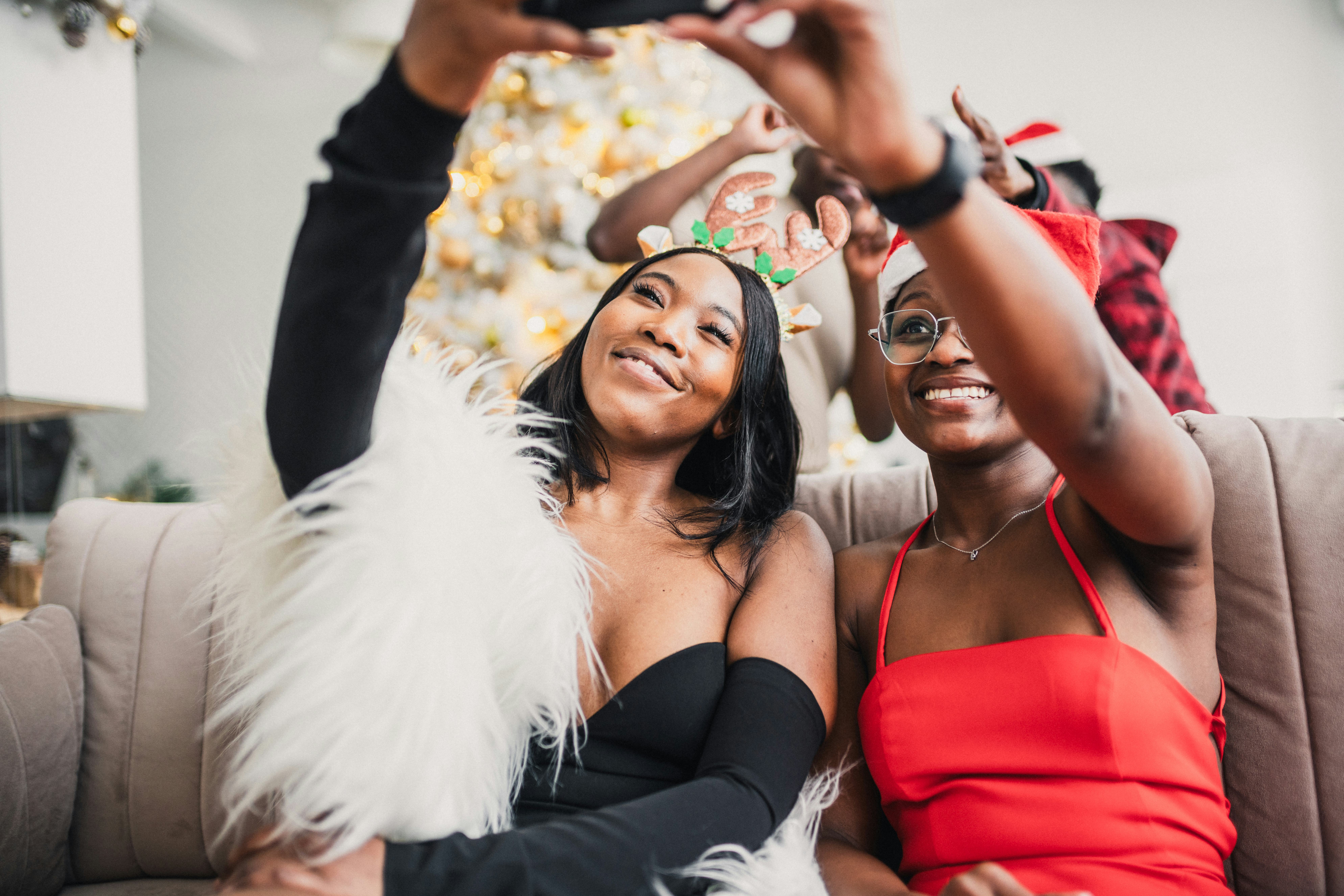 Libras are the photographers at the party.