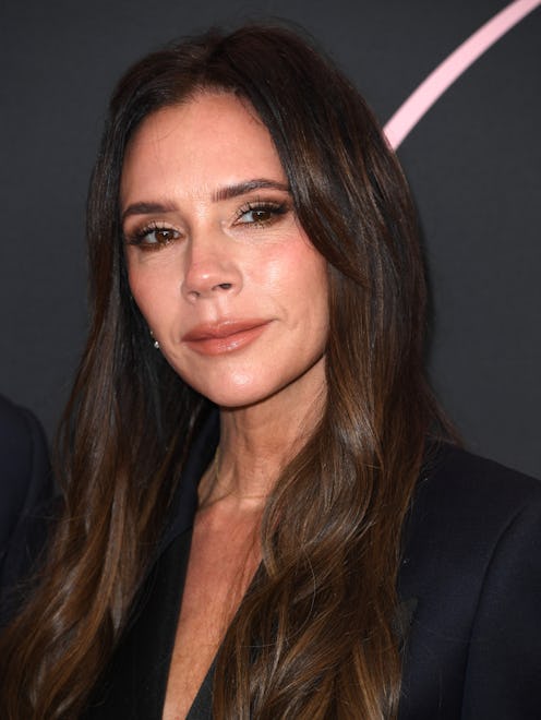 Victoria Beckham smoky eye makeup