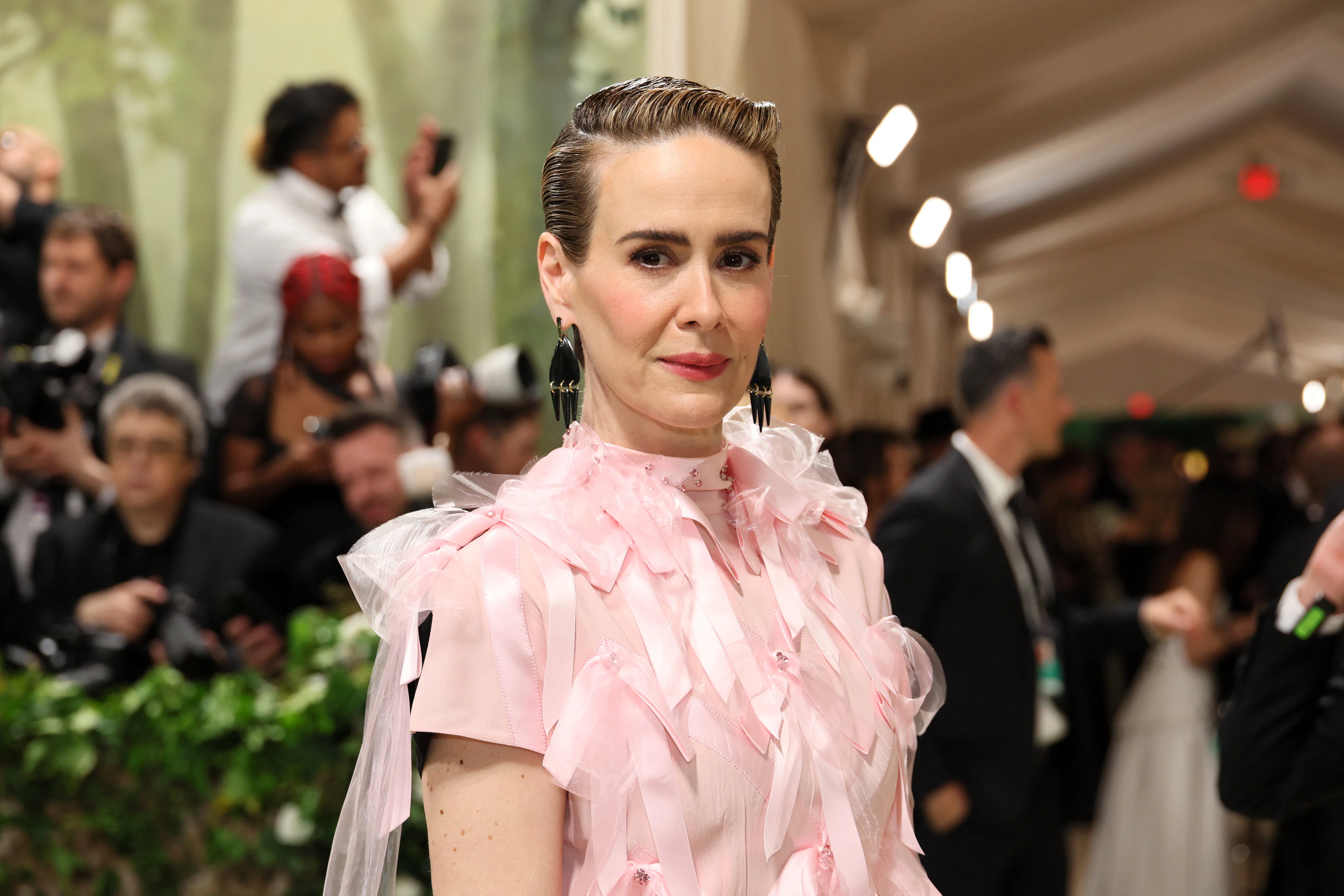 sarah paulson pink dress Sarah Paulson