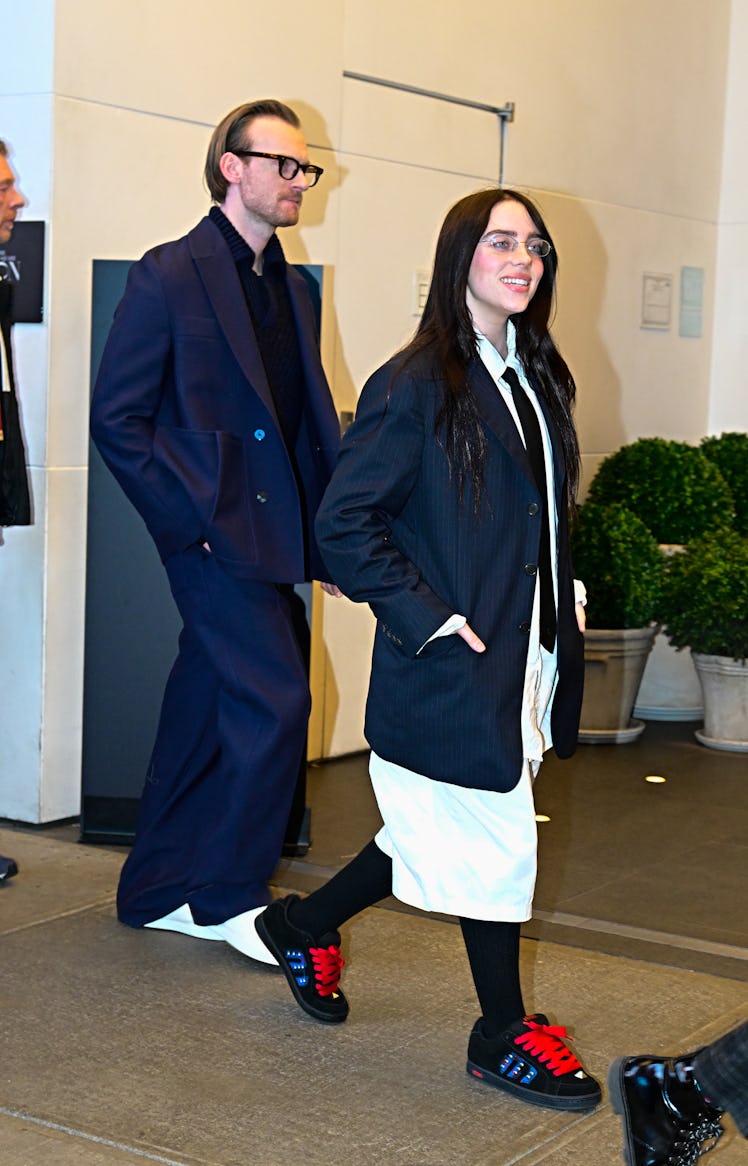 NEW YORK, NEW YORK - OCTOBER 08:Finneas and Billie Eilish arrive for the 2024 Glamour Women Of The Y...