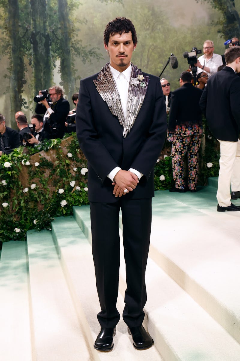 NEW YORK, NEW YORK - MAY 06: Omar Apollo attends the 2024 Costume Institute Benefit for "Sleeping Be...