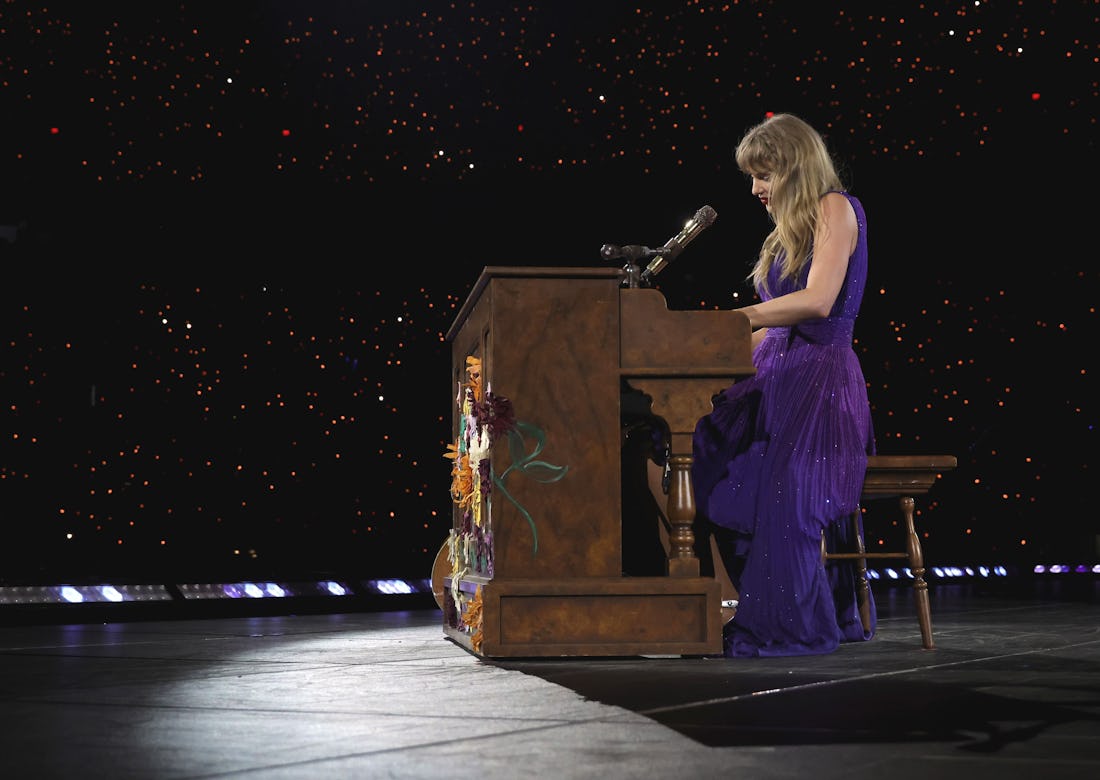 Taylor Swift's Final Eras Tour Show 5 Emotional Moments