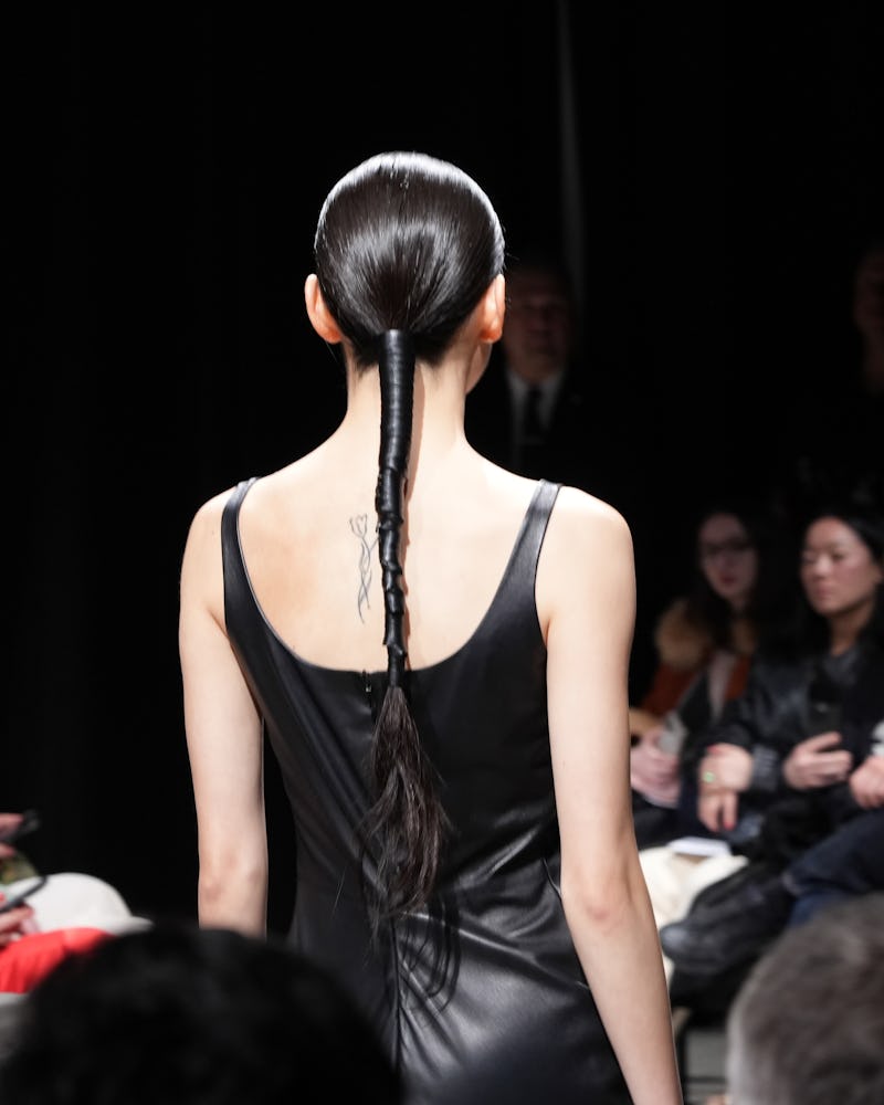 Leather ponytail wrap at Fforme fashion show nyfw fw 2024