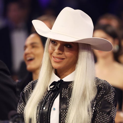 Beyoncé new album cover metal lingerie and cowboy hat