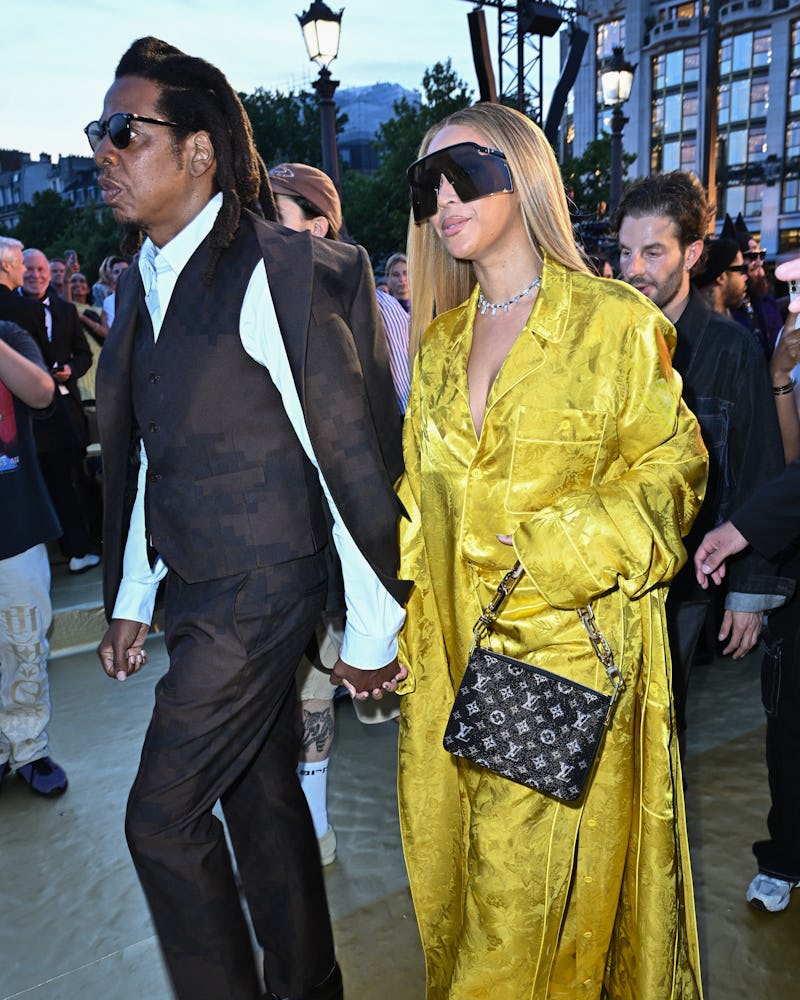 Beyoncé and Jay-Z at the Louis Vuitton menswear runway show in june 2023