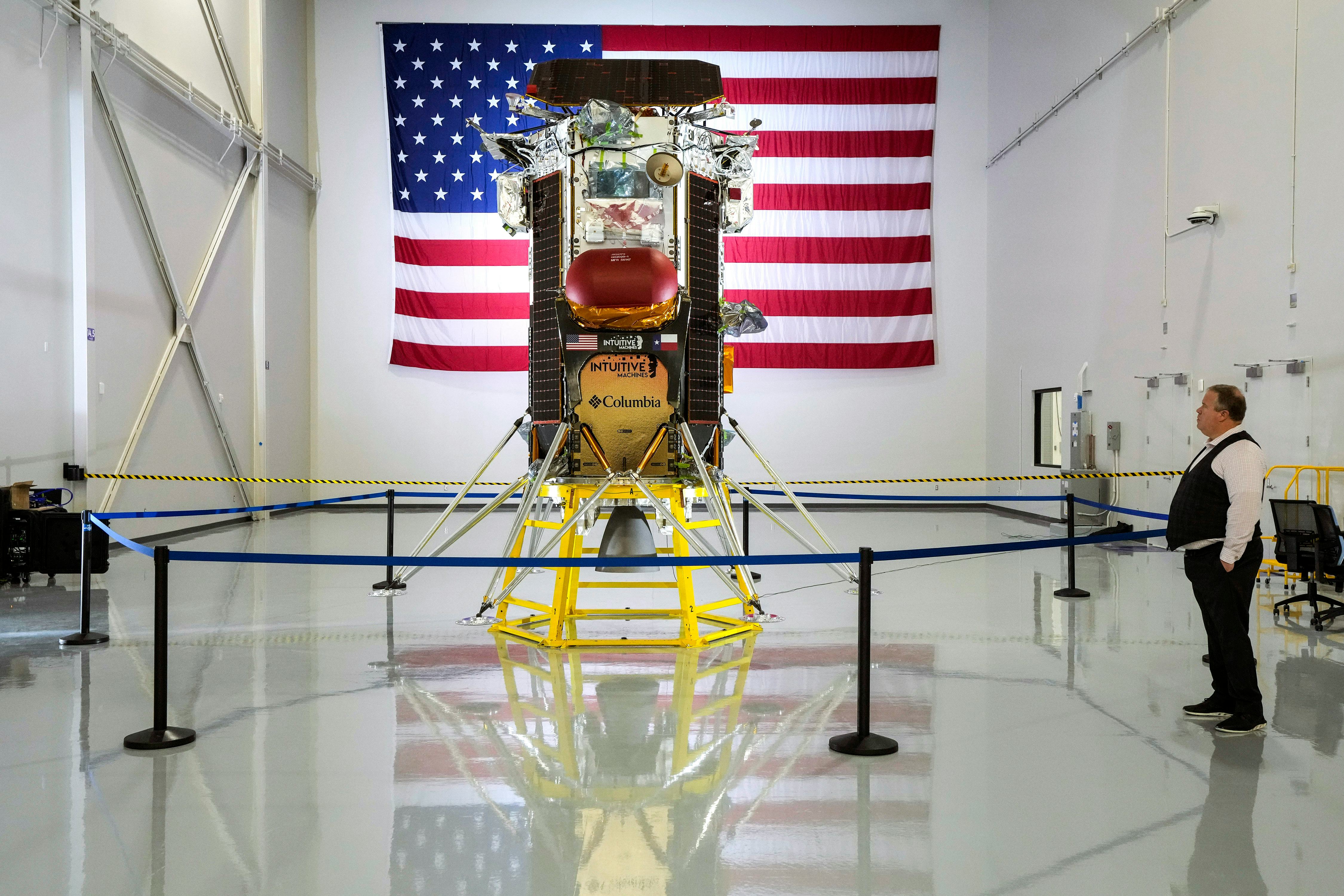 HOUSTON, TEXAS - OCTOBER 2: Tim Crane, co-founder and chief technology officer, takes a look the Nov...