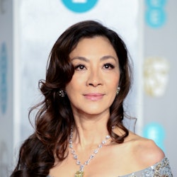 Michelle Yeoh curls at BAFTAs 2019