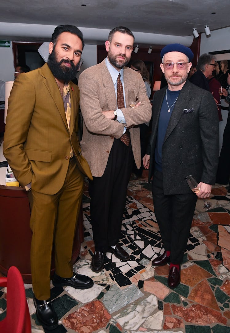 LONDON, ENGLAND - FEBRUARY 15: (L-R)Himesh Patel, guest and Martin Freeman attend an exclusive dinne...
