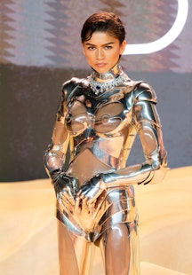 Zendaya's archival Mugler robot suit was covered in cut-outs and is sure to go down in red carpet hi...