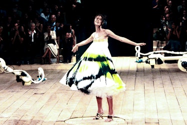 Shalom Harlow the runway during the Alexander McQueen Ready to Spring/Summer 1999 fashion show.
