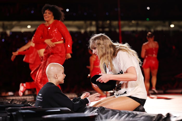 Taylor Swift gifted a young cancer patient a signed hat.