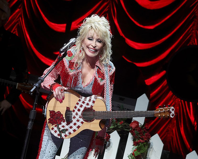 Dolly Parton approves of Beyoncé’s “Texas Hold ‘Em”