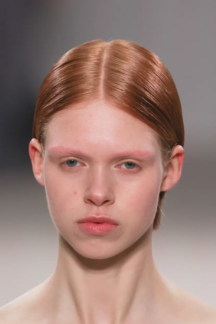 The Eyebrow Trends At Milan Fashion Week Fall/Winter 2024 Are Creative ...