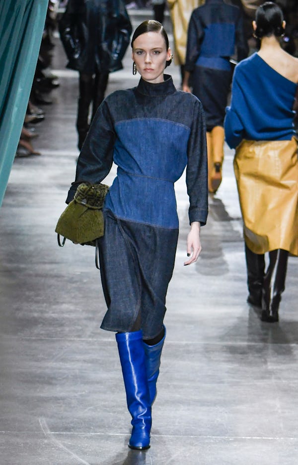 Kiki Willems walks the runway during the Fendi Ready to Wear Fall/Winter 2024