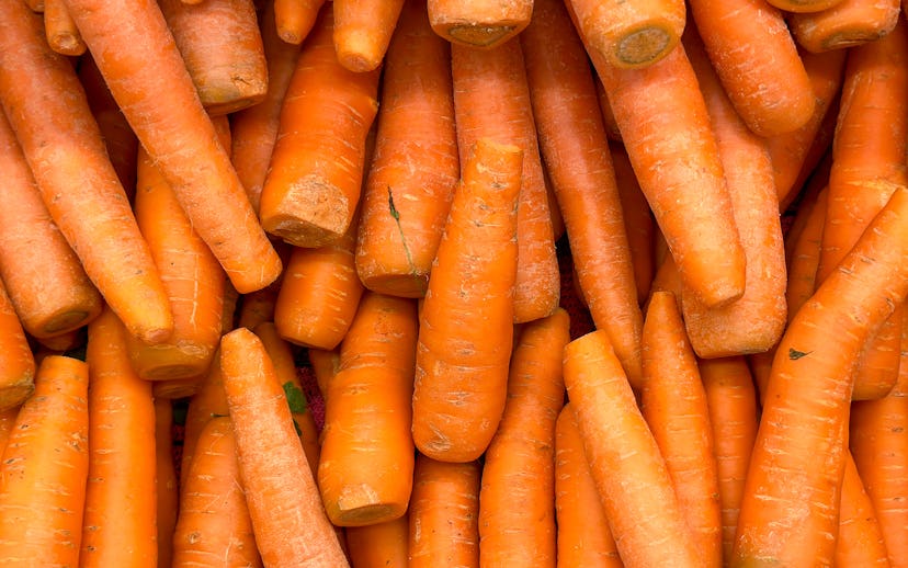 heap of fresh carrots