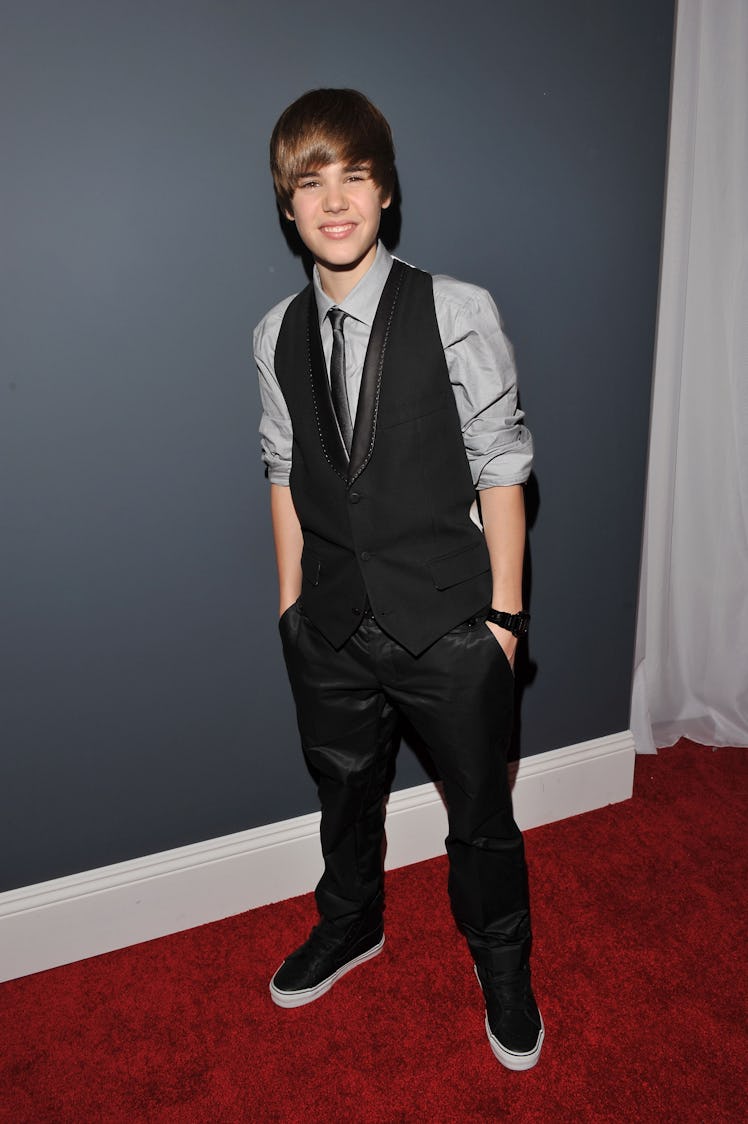 Justin Bieber arrives at the 52nd Annual GRAMMY Awards