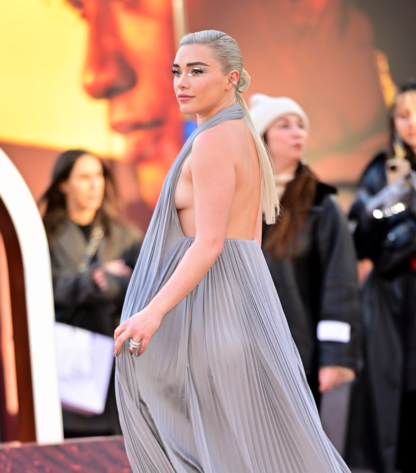 NEW YORK, NEW YORK - FEBRUARY 25: Florence Pugh arrives to the "Dune: Part Two" premiere at Lincoln ...