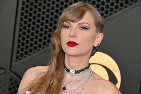 Taylor Swift’s ‘Tortured Poets’ Tracklist Has Fans Convinced It’s About Joe Alwyn