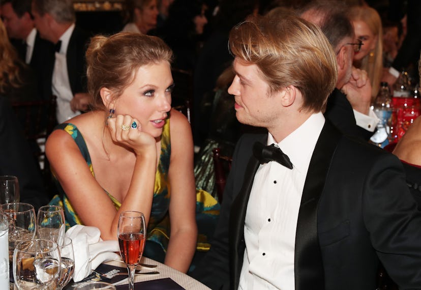 Taylor Swift and Joe Alwyn at the 2020 Golden Globes. 