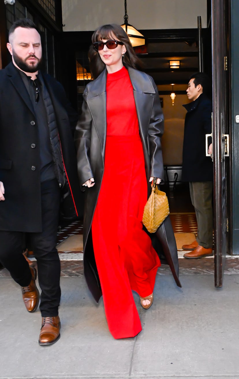 NEW YORK, NEW YORK - FEBRUARY 07: Dakota Johnson is seen walking in soho  on February 07, 2024 in Ne...
