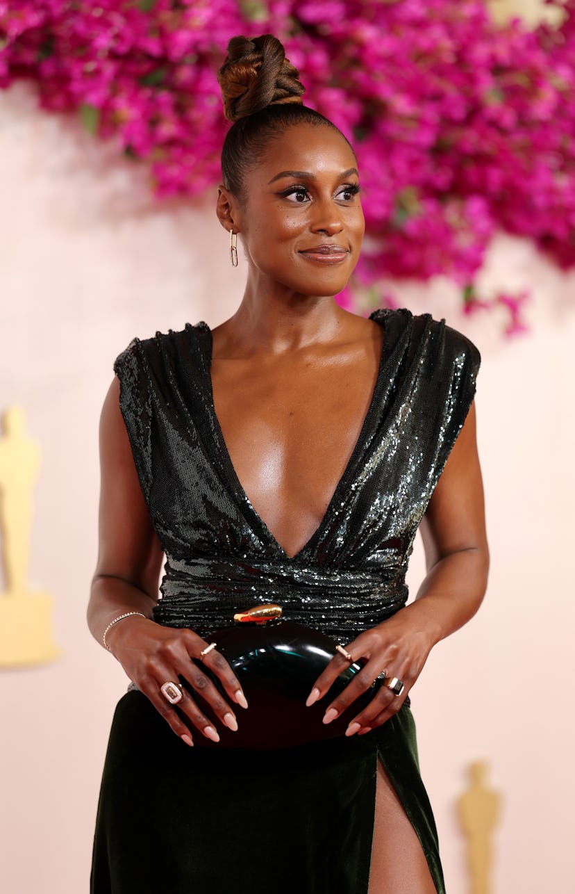 Issa Rae wore an intricate ballerina bun at the 2024 Oscars.