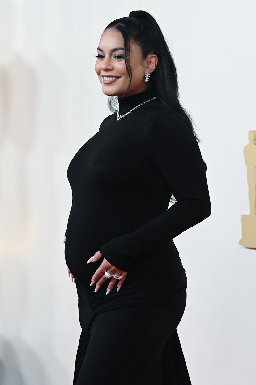 Vanessa Hudgens pregnant Oscars