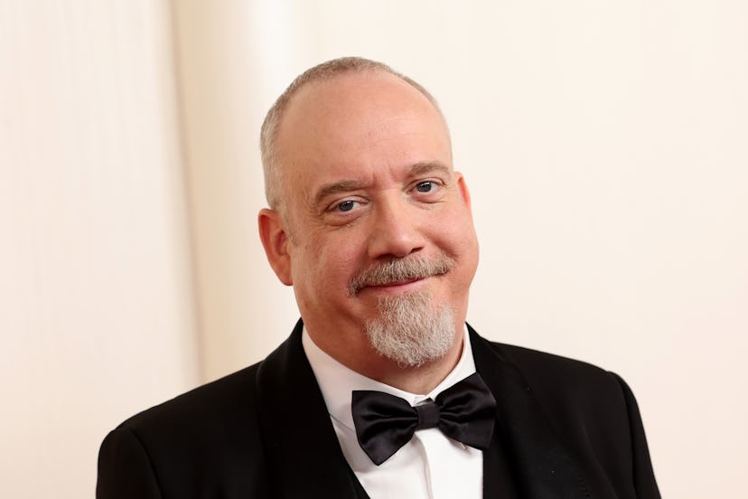 Fans tweeted about Paul Giamatti's single tear at the 2024 Oscars.