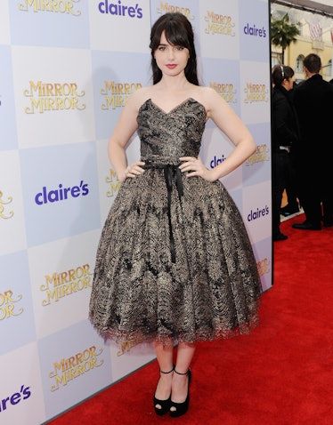Lily Collins arrives at the Los Angeles Premiere "Mirror Mirror" 