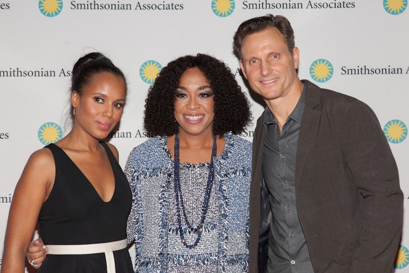 Kerry Washington, Shonda Rhimes, and Tony Goldwyn in 2016. Photo via Getty Images