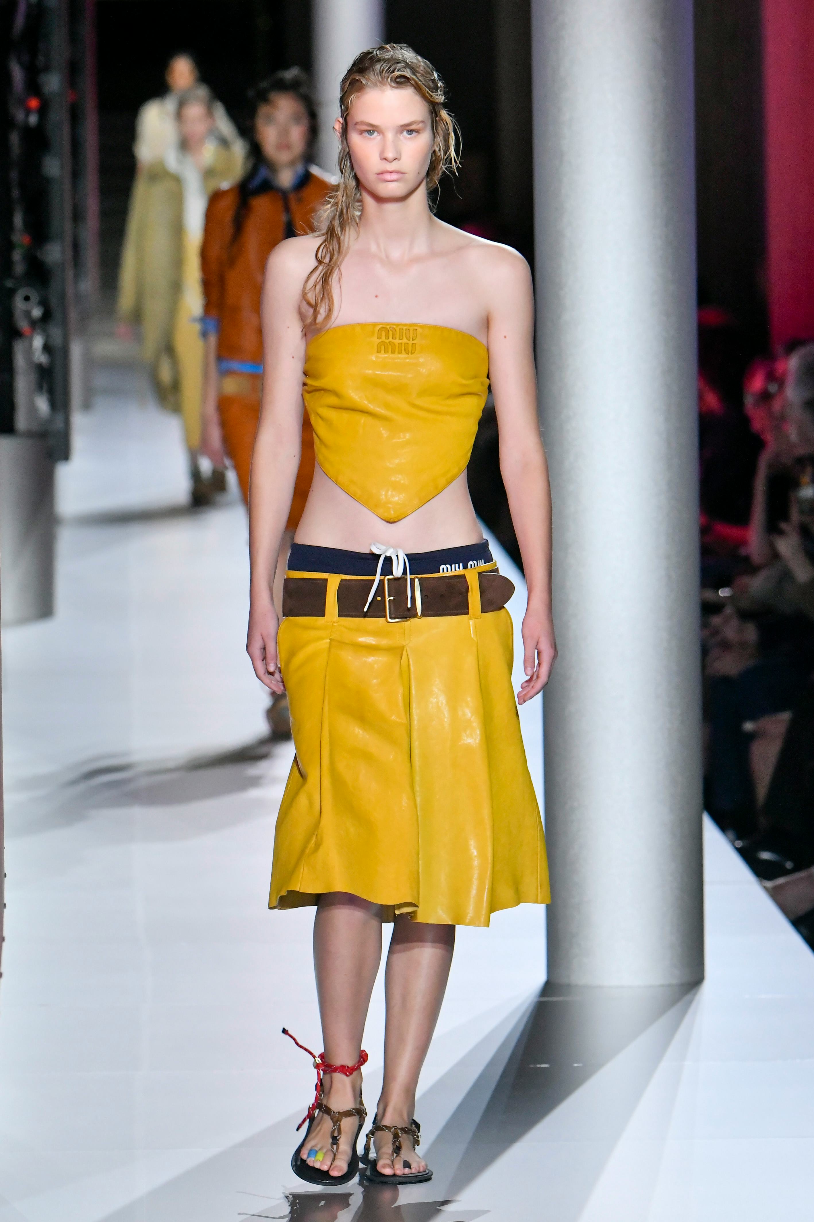 How to Wear Bright Colors and Still Look Chic