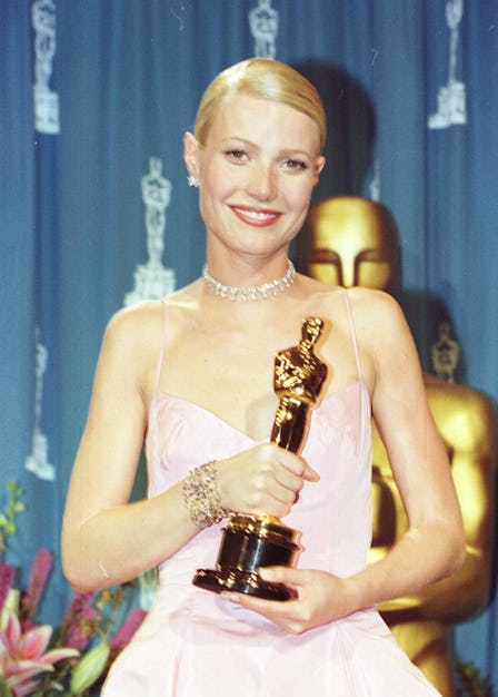 American actress Gwyneth Paltrow with her Best Actress Oscar which she won at the 71st annual Academ...